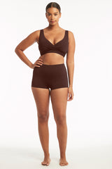 Essentials Edit Katie Boyleg Pant / Sea Level Eco essentials cocoa