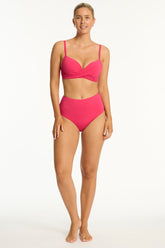 Essentials Edit Cross Front Moulded Cup Bra / Sea Level Eco essentials roseberry