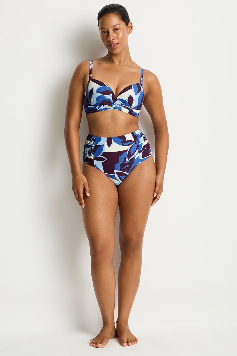 Rumba Cross Front Moulded Cup Bra / Sea Level Rumba