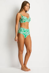 Palmera High Waist Gathered Side Pant / Sea Level Palmera green