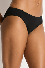 Eco Essentials Regular Bikini Pant / Sea Level Eco essentials black