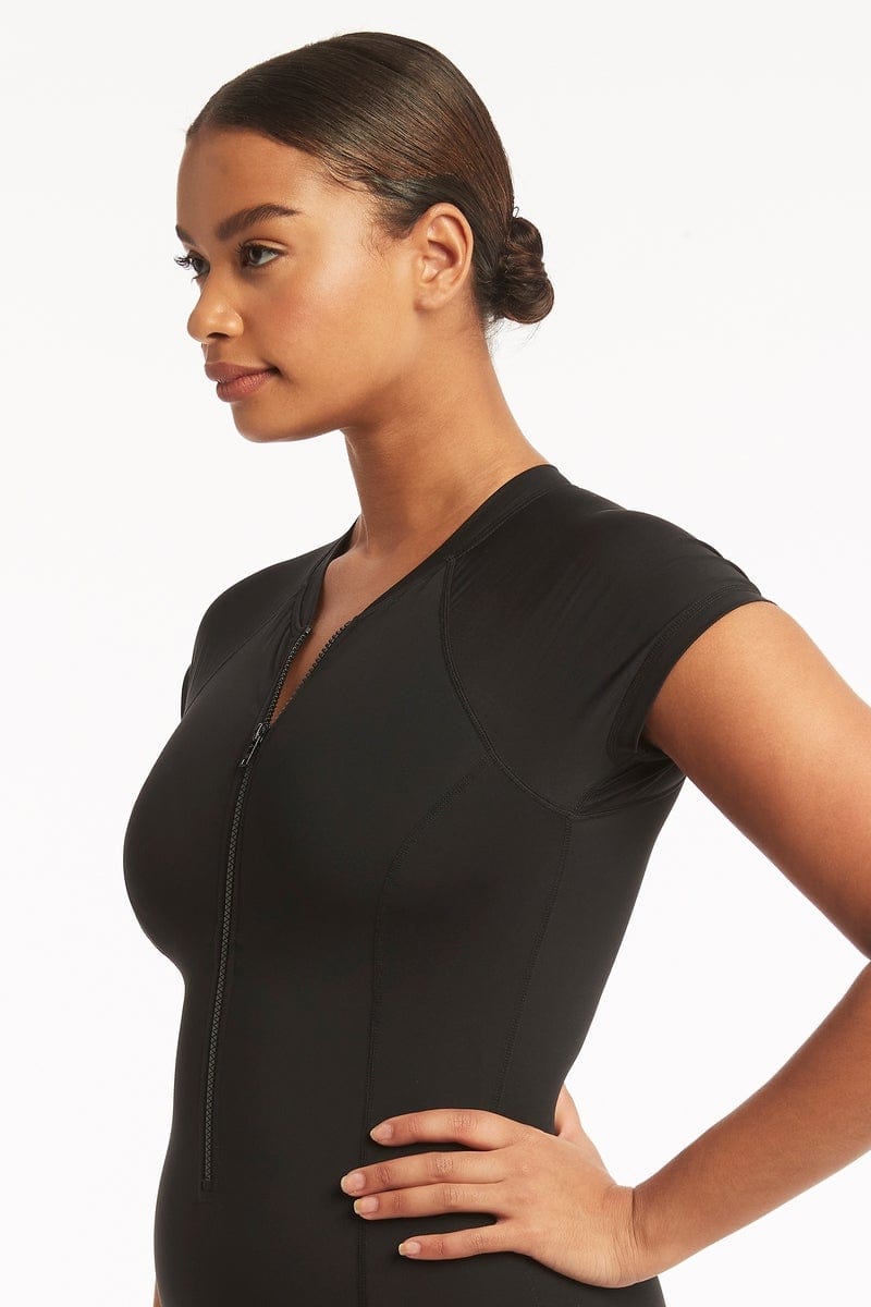 Eco Essentials Short Sleeve One Piece / Sea Level Eco essentials black