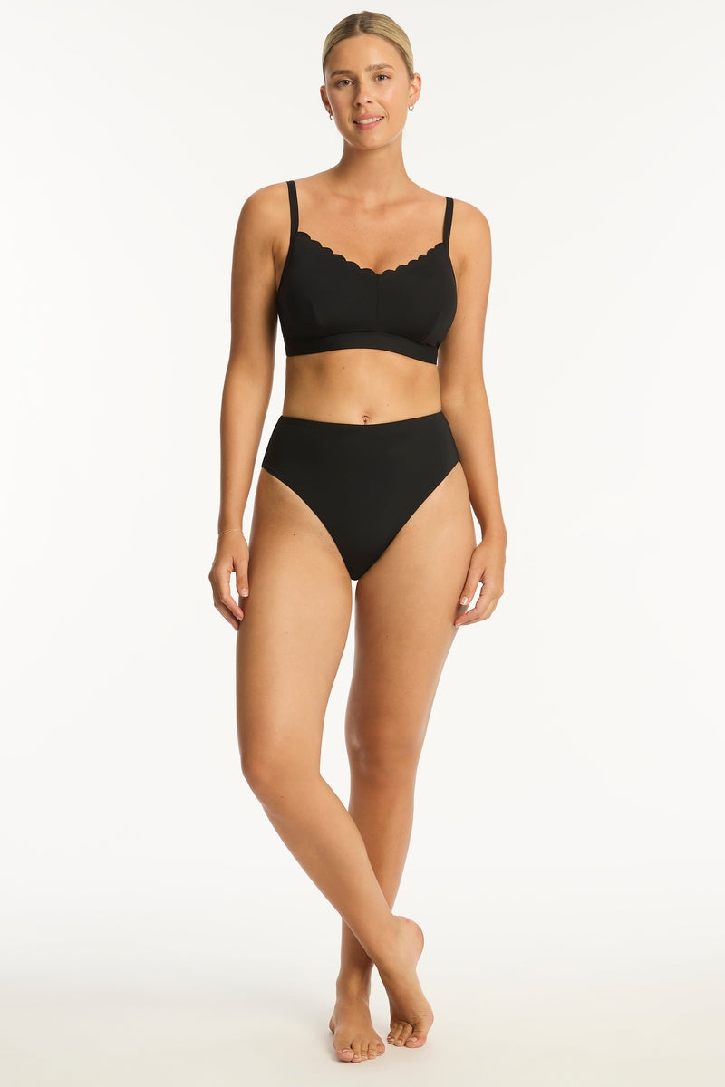 Scallop DD/E Bralette / Sea Level Scallop