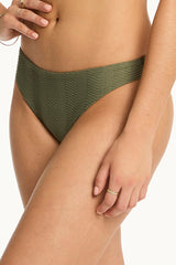 Caracus Regular Cheeky Pant / Sea Level Caracus khaki