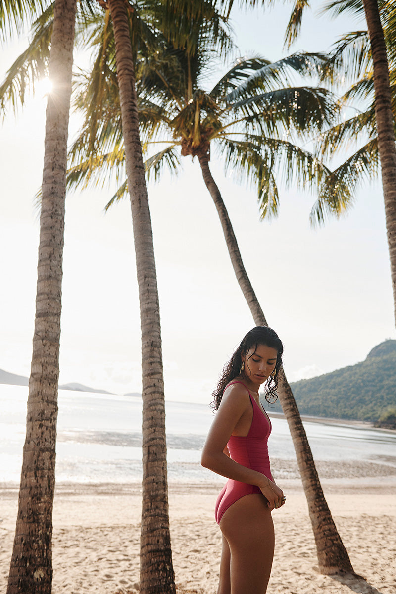 De Luxe Plunge Longline One Piece / Sea Level De luxe rouge