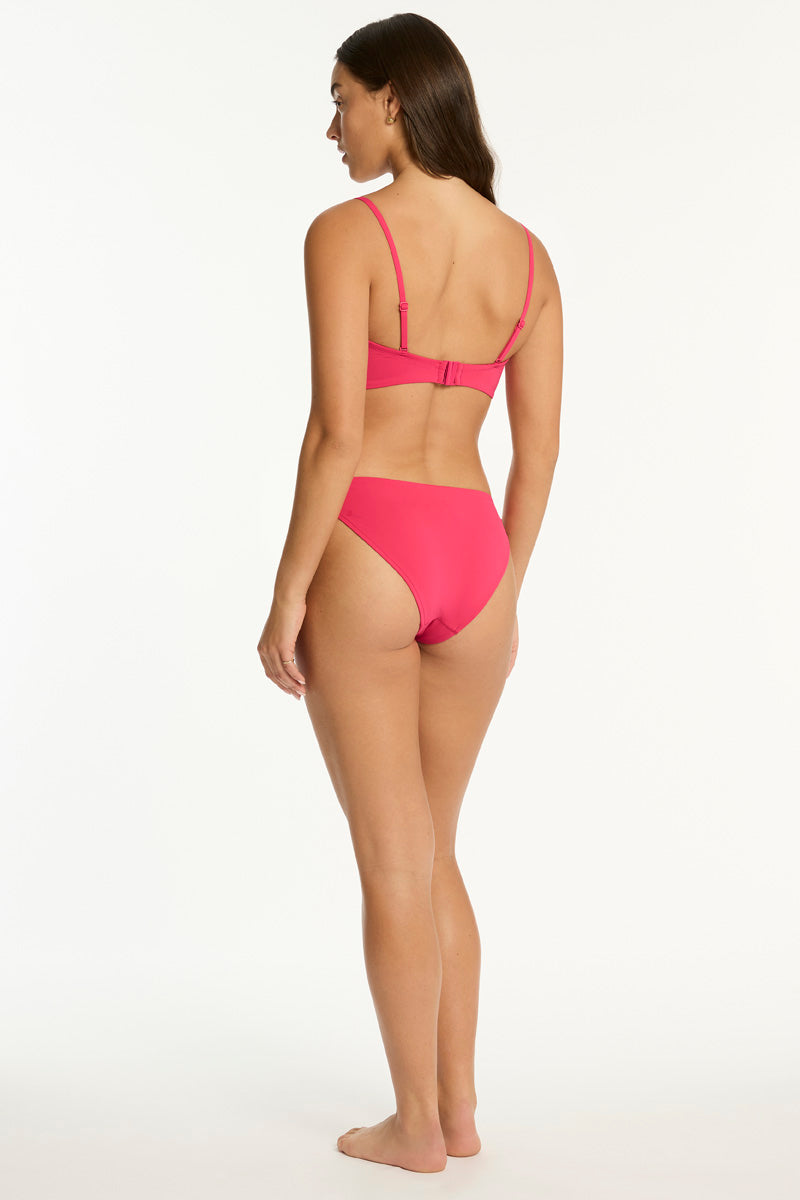 Essentials Edit Twist Bandeau / Sea Level Eco essentials roseberry
