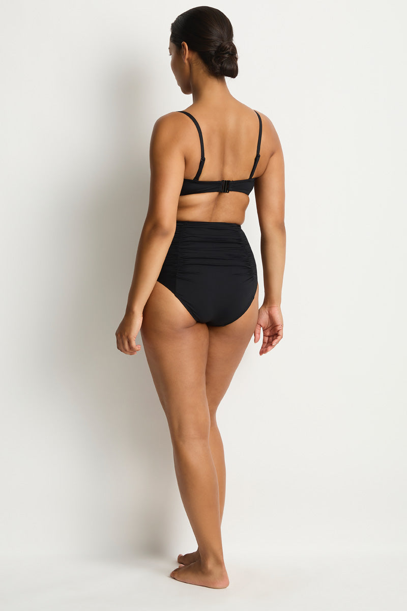 Essentials Edit Twist Bandeau / Sea Level Eco essentials black