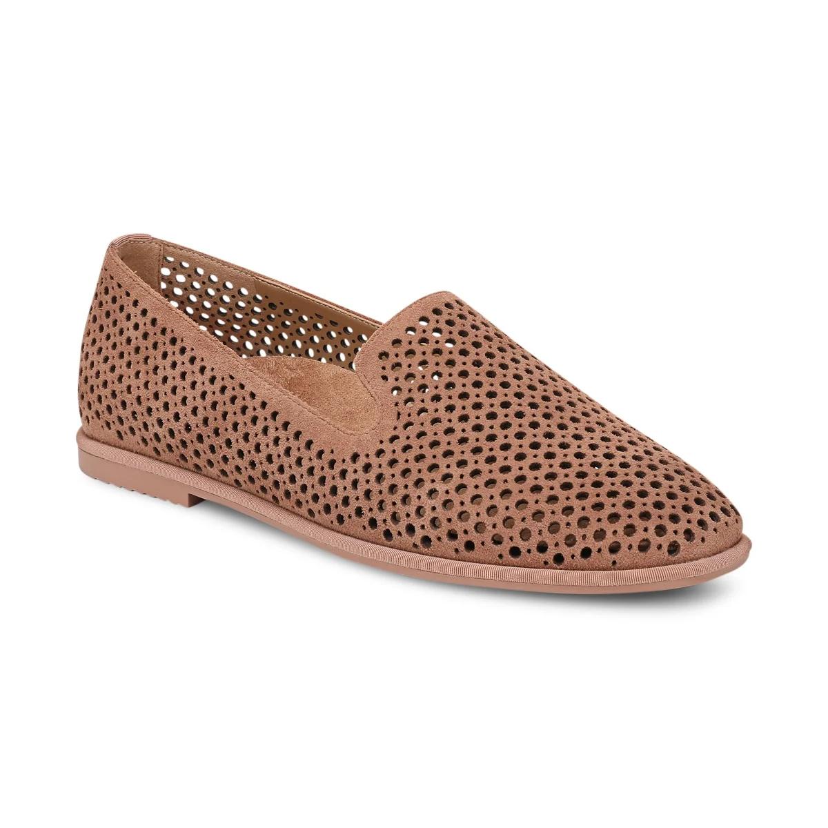 Mocha Mousse Suede,5,MEDIUM