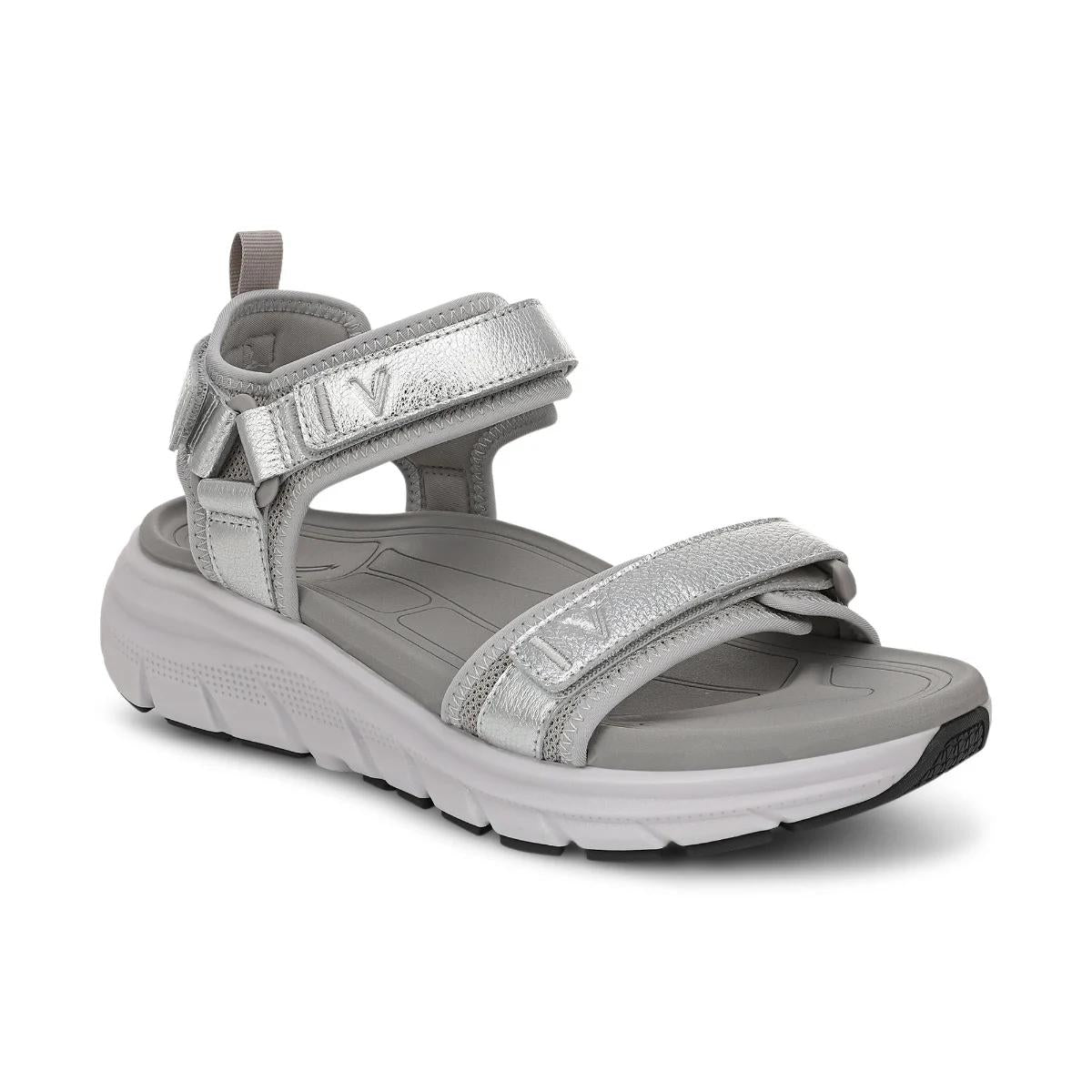 Silver Leather,5,MEDIUM