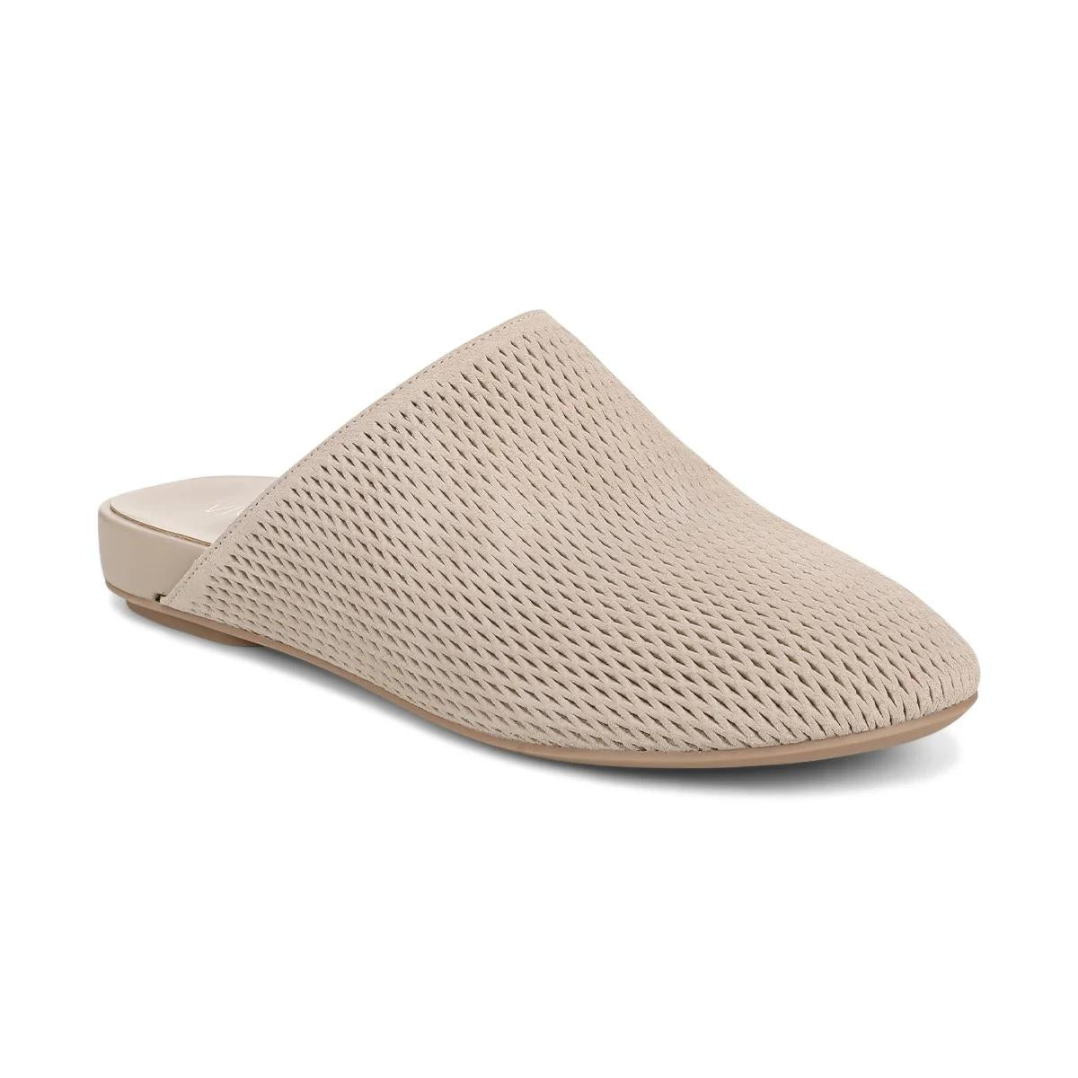 Lucid Beige Suede,5,MEDIUM