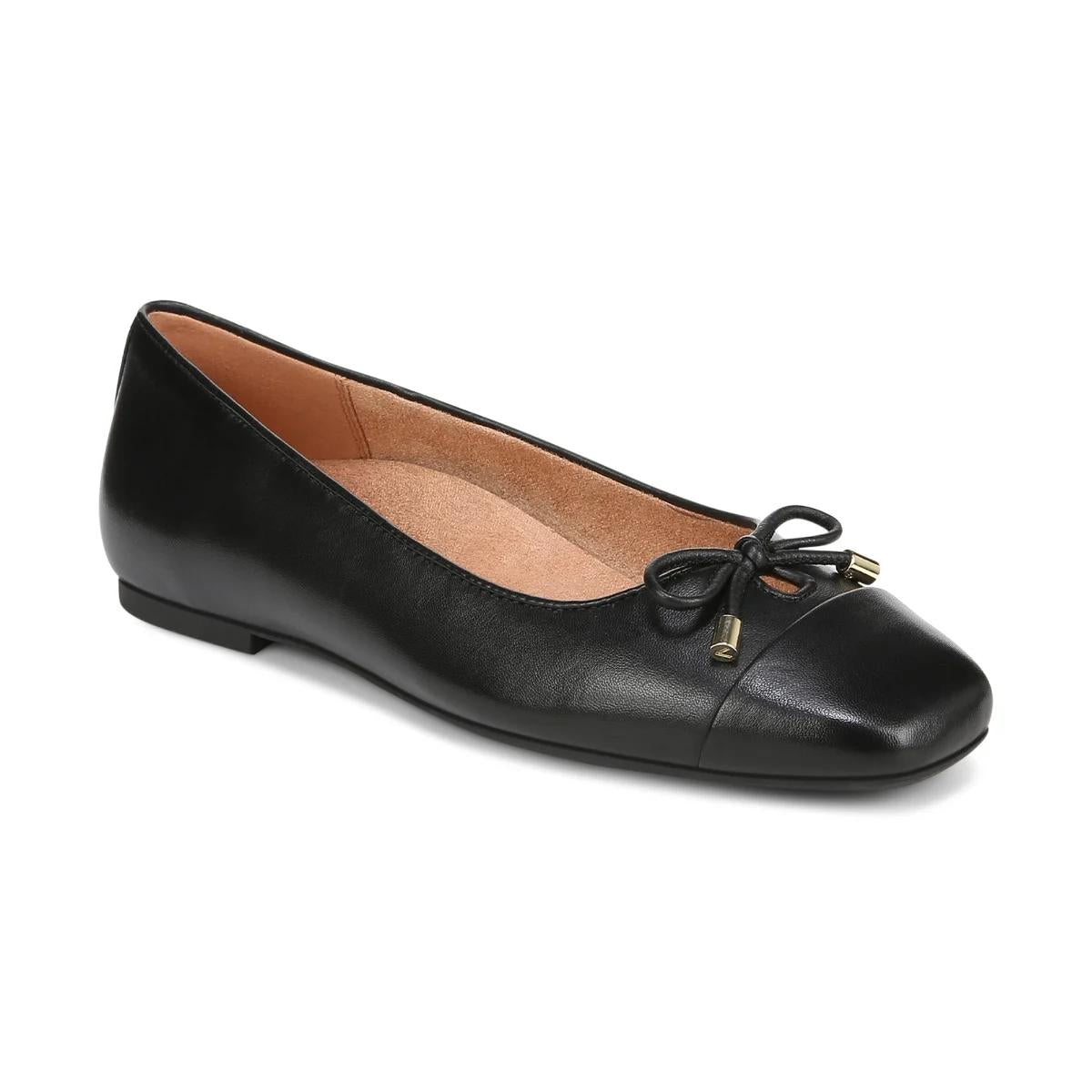 Black Leather,5,MEDIUM