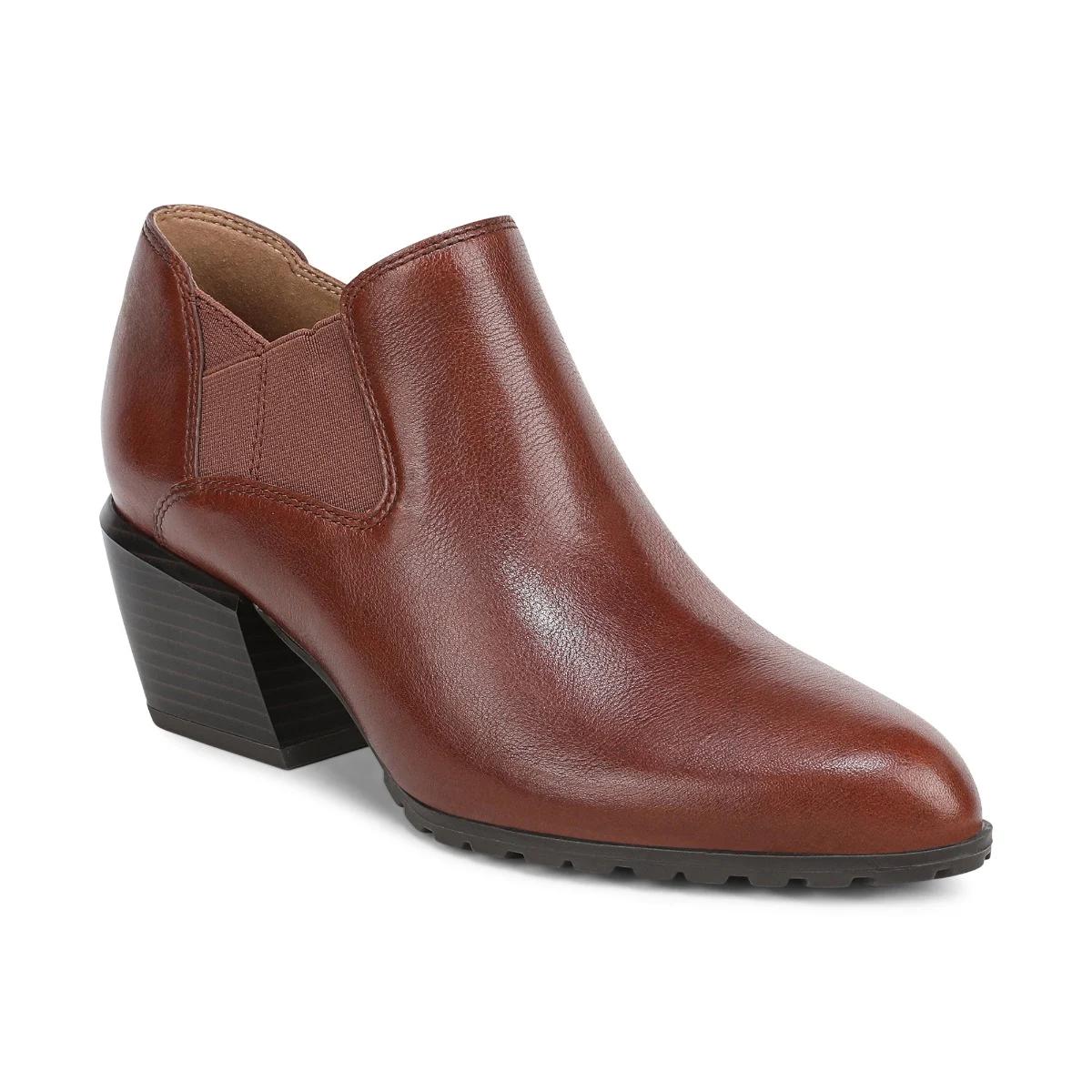 Black Leather,5,MEDIUM