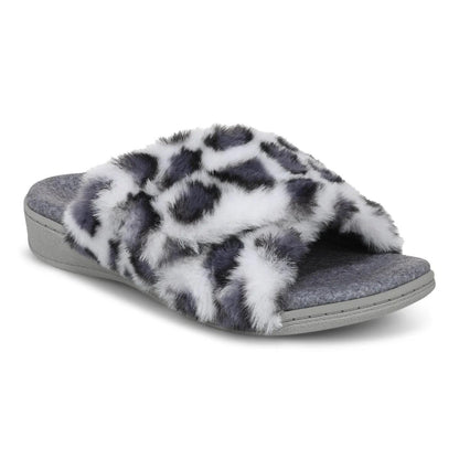 Black Fur,5,MEDIUM